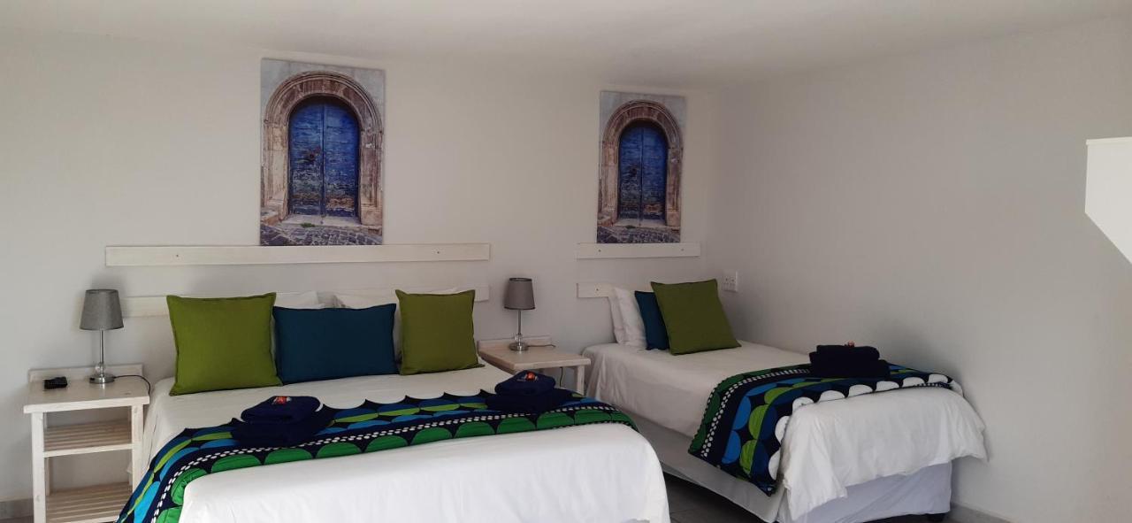 Ocean View Guest House Jeffreys Bay Extérieur photo