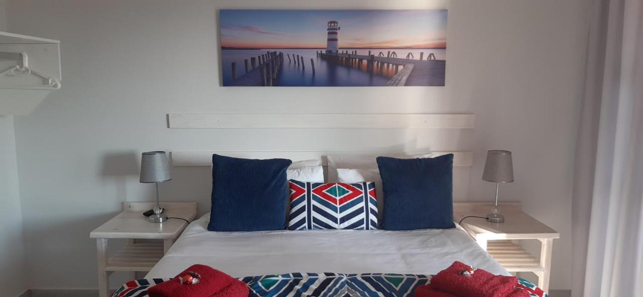 Ocean View Guest House Jeffreys Bay Extérieur photo