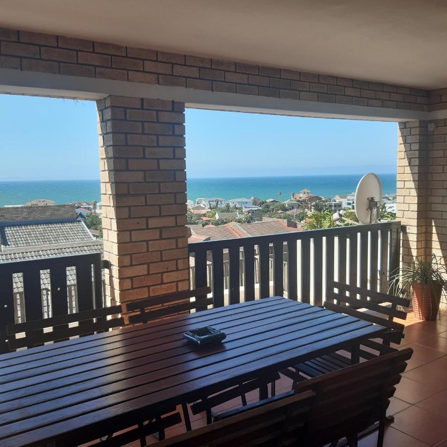 Ocean View Guest House Jeffreys Bay Extérieur photo