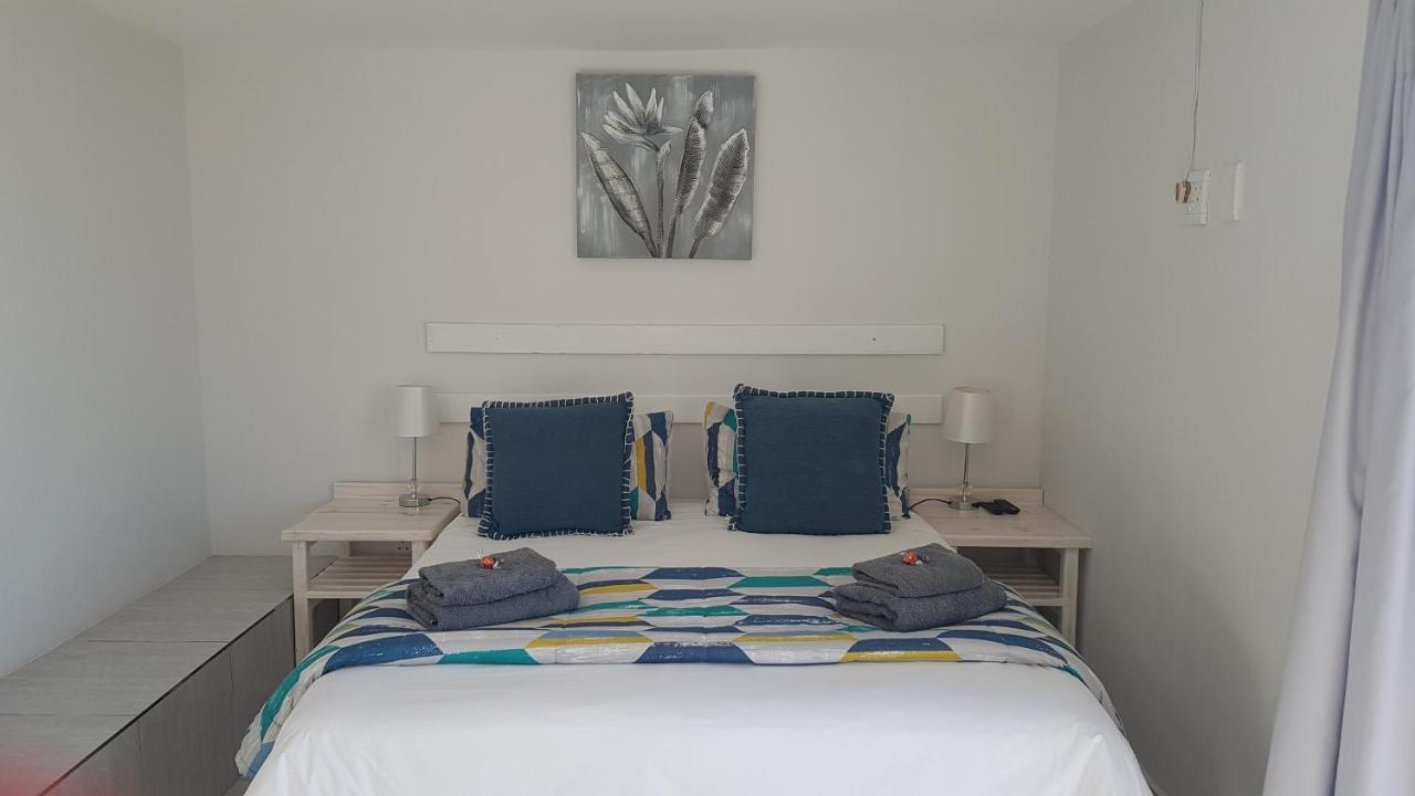 Ocean View Guest House Jeffreys Bay Extérieur photo