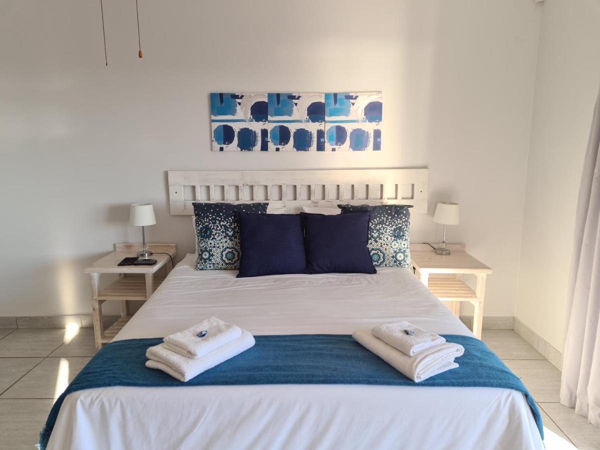 Ocean View Guest House Jeffreys Bay Extérieur photo