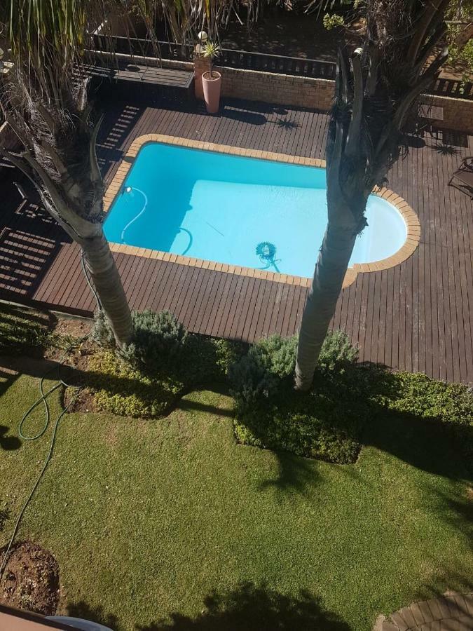 Ocean View Guest House Jeffreys Bay Extérieur photo