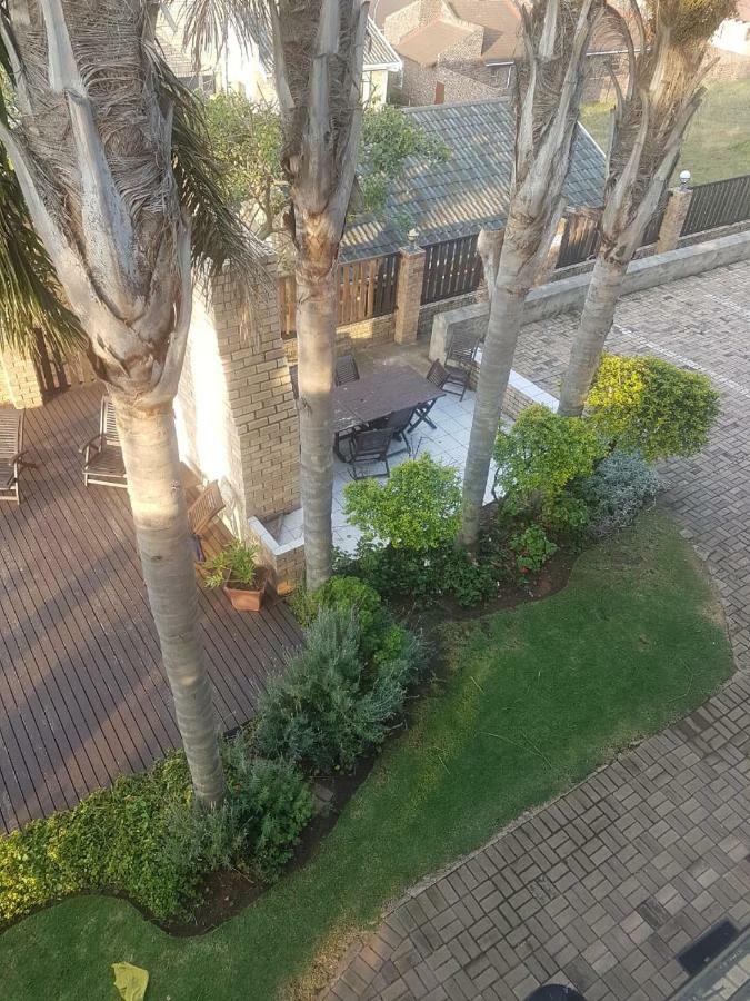 Ocean View Guest House Jeffreys Bay Extérieur photo